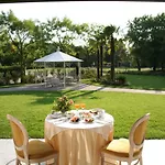 Park Junior Hotel