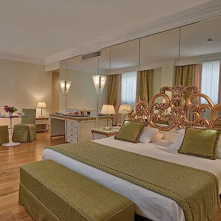 Hotel Park Junior
