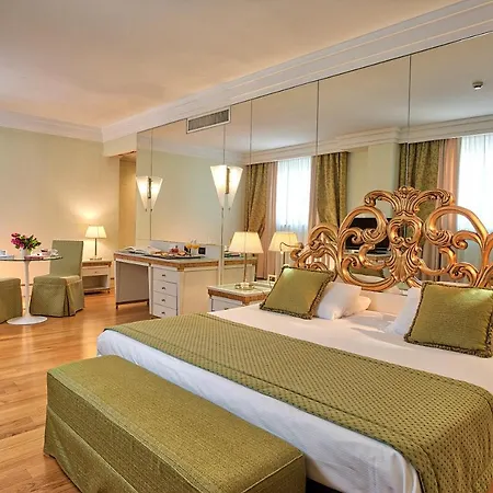 Hotel Park Junior 4*