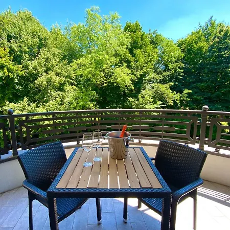 Park Junior Quarto dʼAltino