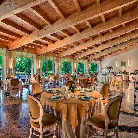 Park Junior 4* Quarto dʼAltino