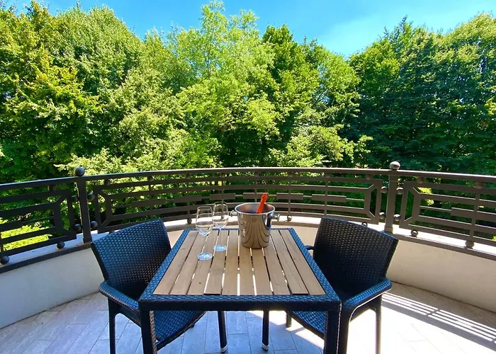 Park Junior Quarto dʼAltino