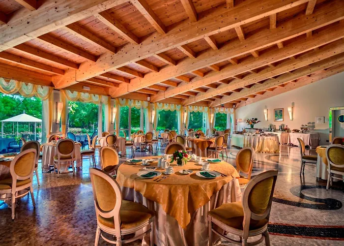 Szálloda Park Junior Quarto dʼAltino