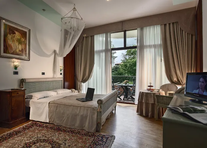 Park Junior Szálloda 4*